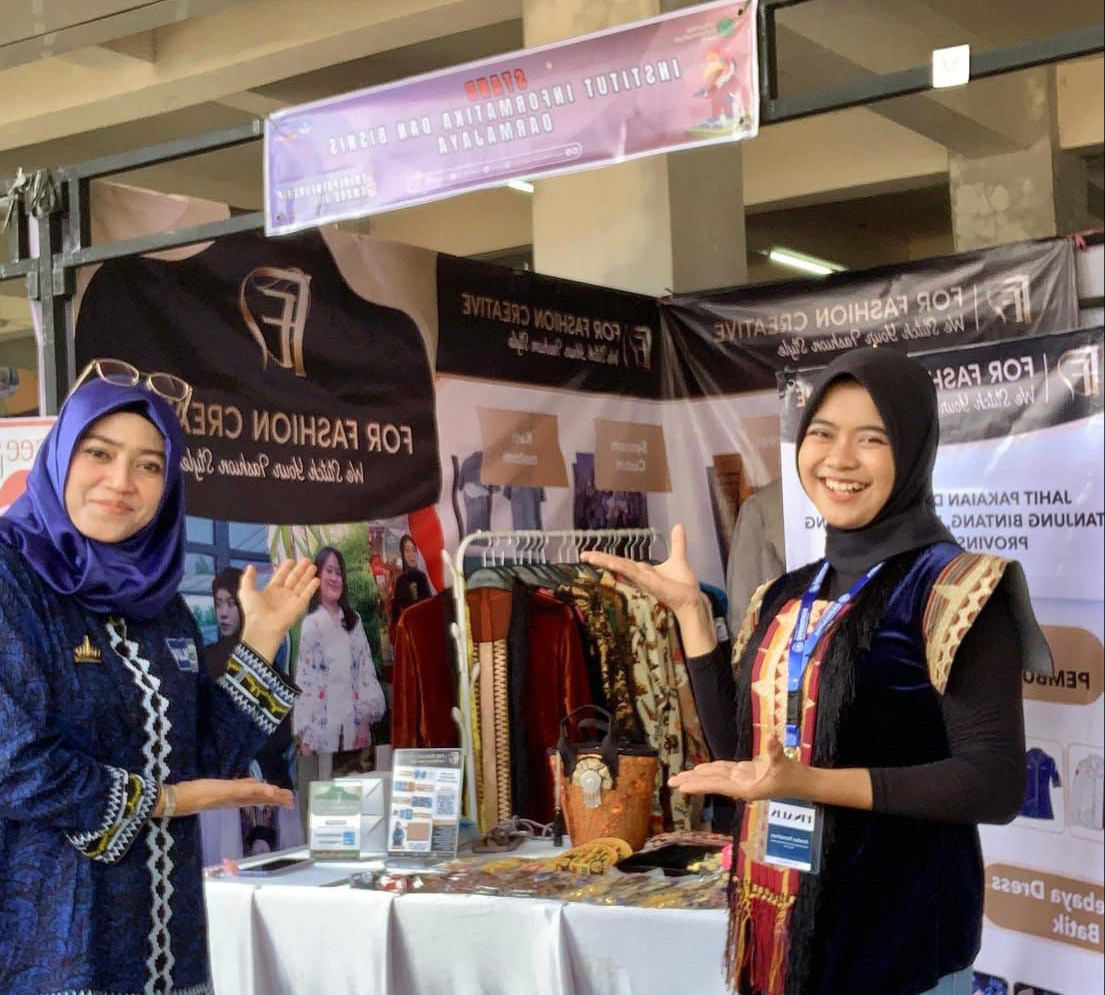 Mahasiswa Darmajaya Pamerkan Karya Inovatif di Final Entrepreneurship Awards Mewakili LLDIKTI 2 Mahasiswa Darmajaya Pamerkan Karya Inovatif di Final Entrepreneurship Awards Mewakili LLDIKTI 2