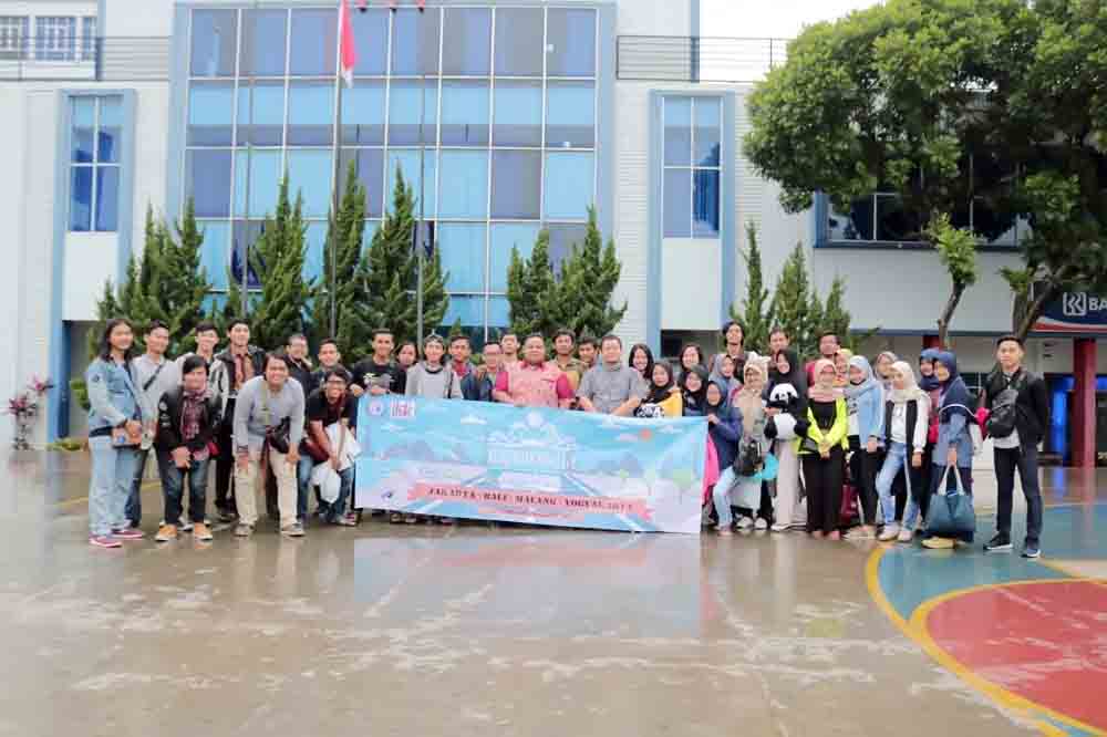 Pelepasan, Kunjungan Wisata UKM DCFC Ke 4 Kota Pelepasan, Kunjungan Wisata UKM DCFC Ke 4 Kota