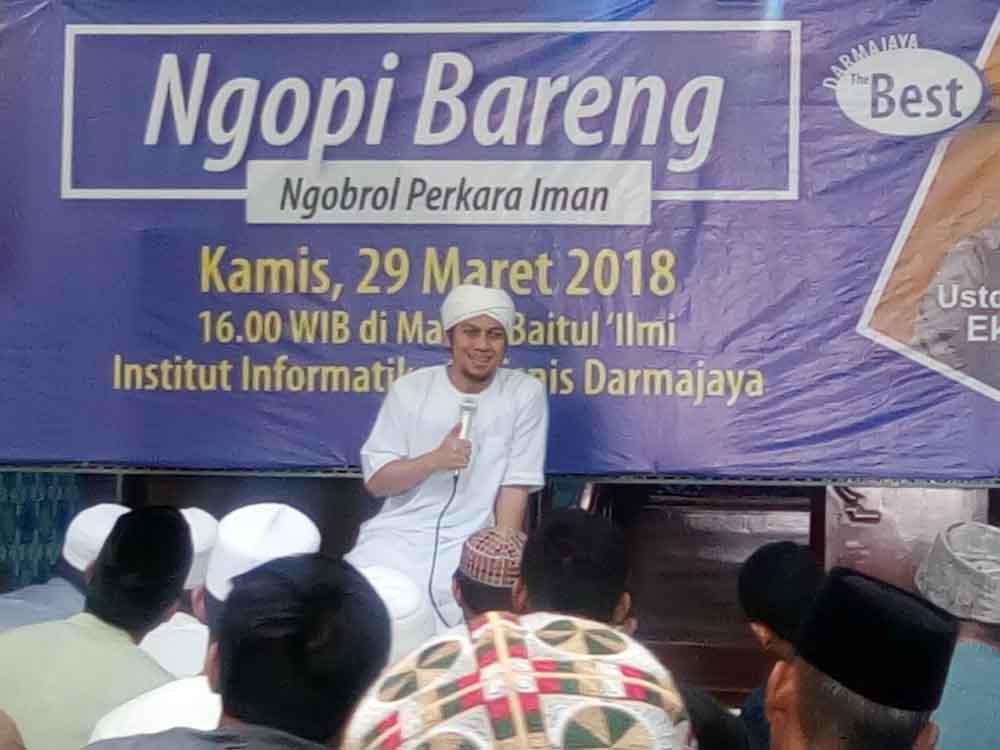 Mahasiswa Darmajaya Ngobrol Perkara Iman Bersama Sunu Mahasiswa Darmajaya Ngobrol Perkara Iman Bersama Sunu