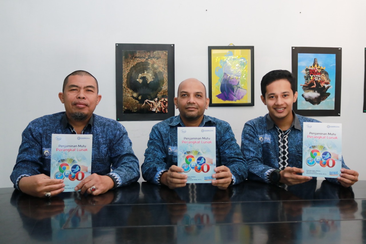 Tiga Dosen Kampus The Best ini Terbitkan Perdana Buku ‘Penjaminan Mutu Perangkat Lunak’ Tiga Dosen Kampus The Best ini Terbitkan Perdana Buku ‘Penjaminan Mutu Perangkat Lunak’