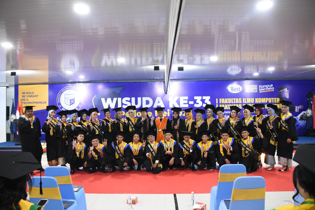 The Best, 70% Wisudawan IIB Darmajaya Raih Predikat Dengan Pujian dalam Waktu 3,5 Tahun The Best, 70% Wisudawan IIB Darmajaya Raih Predikat Dengan Pujian dalam Waktu 3,5 Tahun