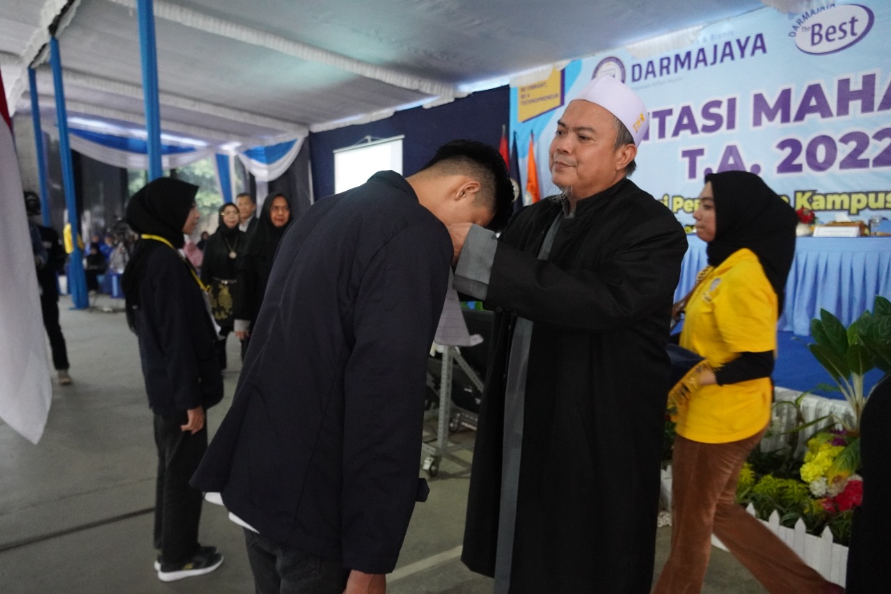 Resmi Ditutup, Ories 2022 Berkesan bagi Mahasiswa Baru Kampus The Best IIB Darmajaya Resmi Ditutup, Ories 2022 Berkesan bagi Mahasiswa Baru Kampus The Best IIB Darmajaya