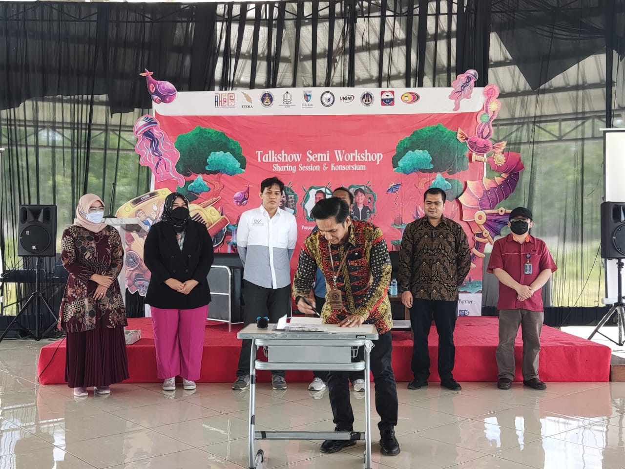 Tridarma Perguruan Tinggi, IIB Darmajaya dan 9 Prodi DKV se Sumatra Jalin Kerjasama Tridarma Perguruan Tinggi, IIB Darmajaya dan 9 Prodi DKV se Sumatra Jalin Kerjasama