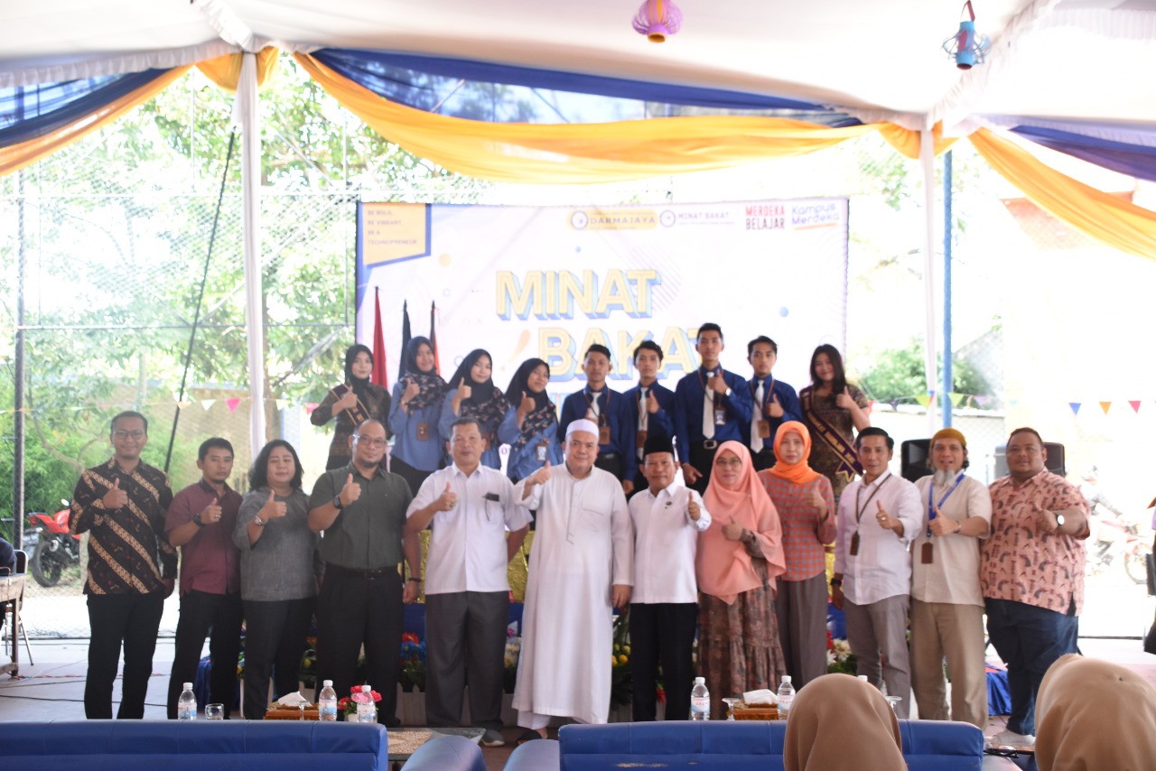 Minat Bakat Fair 2022 IIB Darmajaya Dibuka, ini Kata Rektor Minat Bakat Fair 2022 IIB Darmajaya Dibuka, ini Kata Rektor