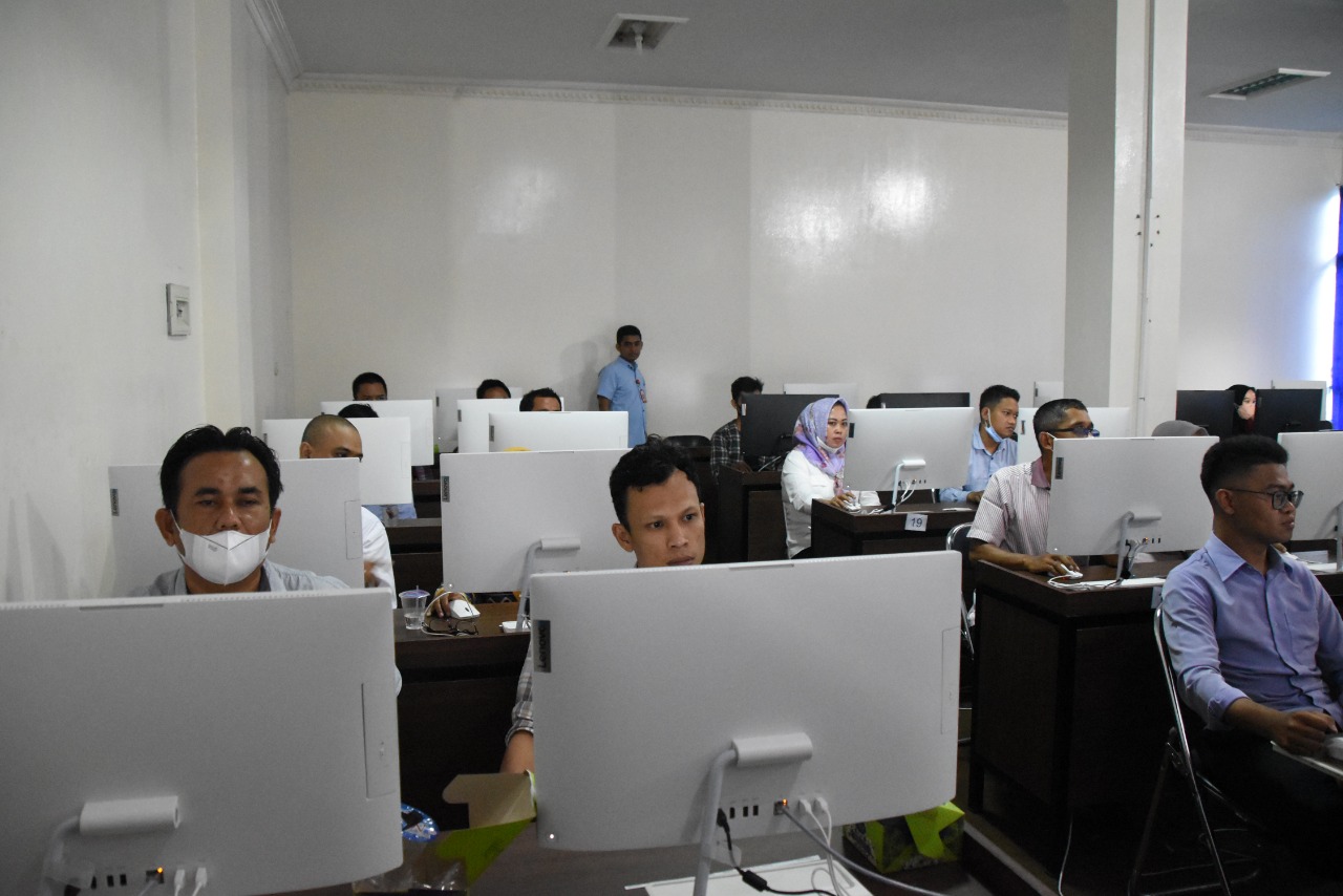 Laboratorium Komputer IIB Darmajaya Tempat Pelaksanaan CAT Calon Anggota PPK Bandarlampung Laboratorium Komputer IIB Darmajaya Tempat Pelaksanaan CAT Calon Anggota PPK Bandarlampung