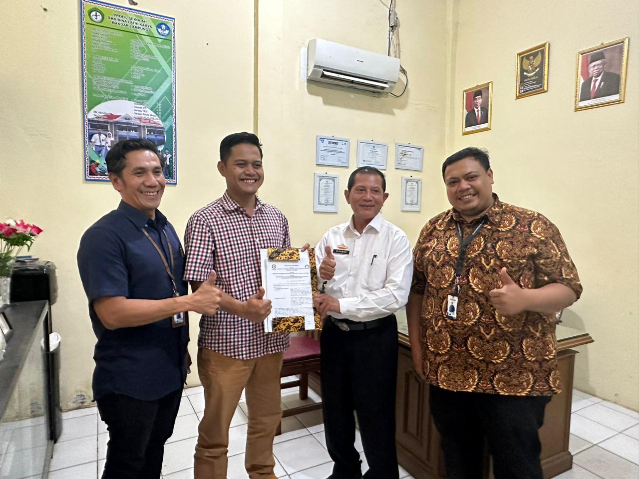 Jalin Kerjasama Tri Darma Perguruan Tinggi, IIB Darmajaya Kunjungi SMK BLK Bandarlampung Jalin Kerjasama Tri Darma Perguruan Tinggi, IIB Darmajaya Kunjungi SMK BLK Bandarlampung