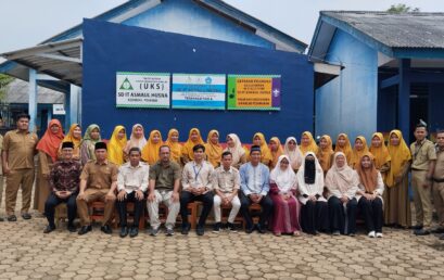 Pengabdian ke Sekolah, Dosen Prodi Sistem Informasi Darmajaya Ajari Guru Belajar Canva