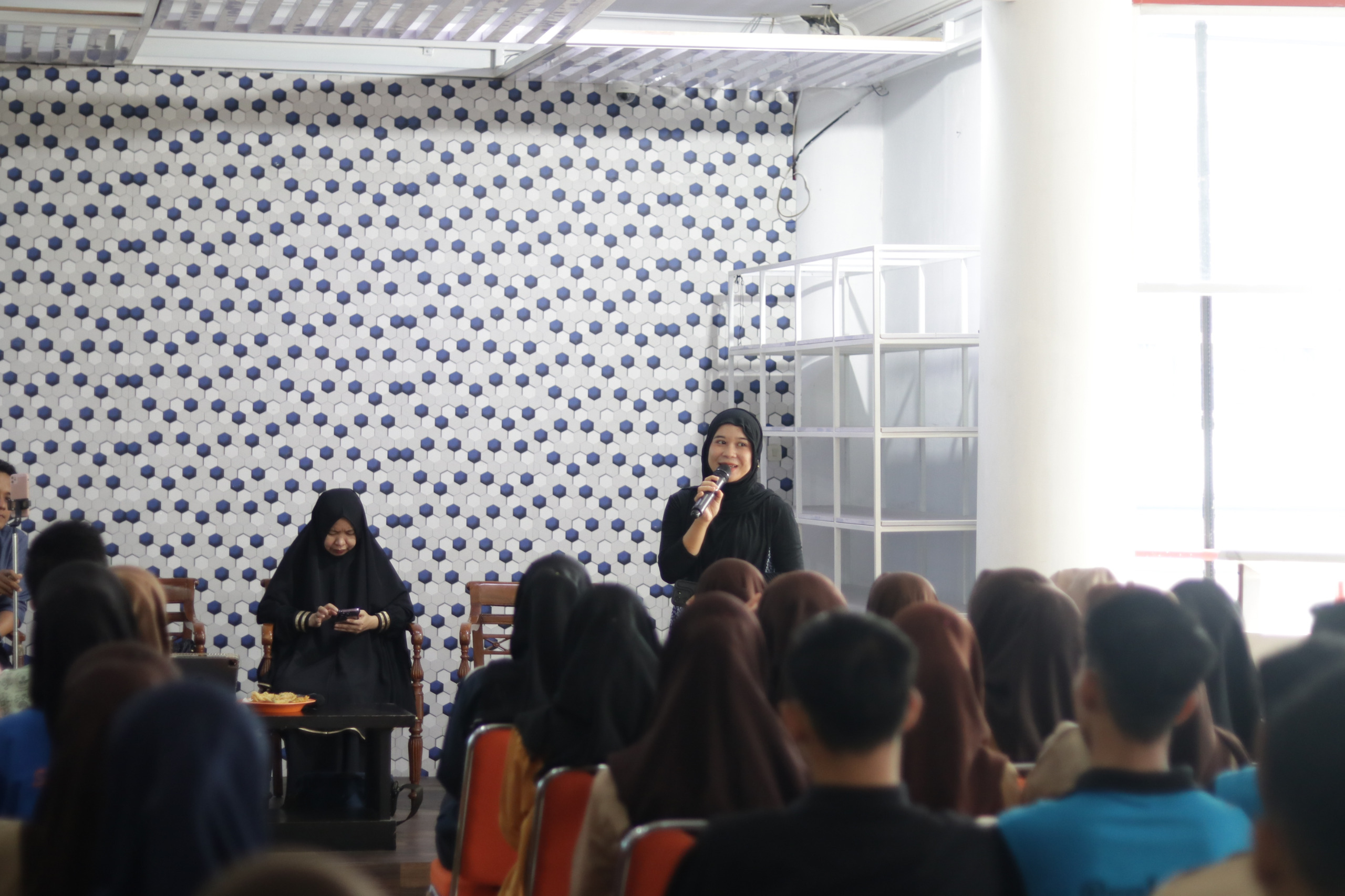 Pelatihan Konten Kreator Darmajaya: Membekali Pelajar SMK dengan Keterampilan Digital Pelatihan Konten Kreator Darmajaya: Membekali Pelajar SMK dengan Keterampilan Digital