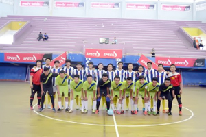 Semangat Tim Futsal Darmajaya Menuju Partai Puncak Semangat Tim Futsal Darmajaya Menuju Partai Puncak