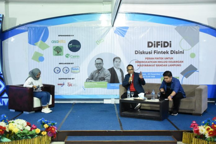 Mengenal Fintech, Awas Perusahaan Ilegal Yuk Kenali Ciri-cirinya Mengenal Fintech, Awas Perusahaan Ilegal Yuk Kenali Ciri-cirinya
