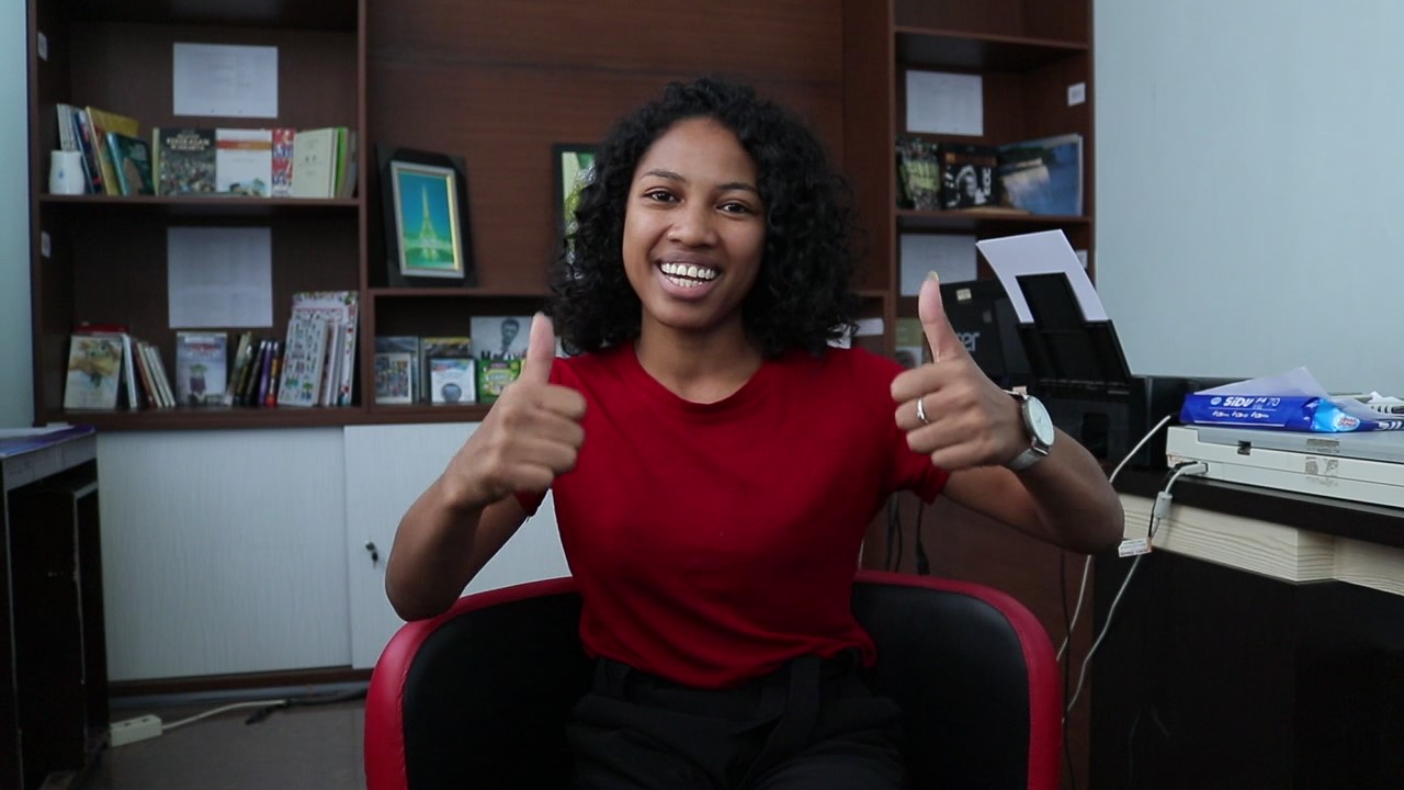 Kuliah di IIB Darmajaya, Mahasiswi asal Madagaskar Ingin Belajar Banyak Hal Kuliah di IIB Darmajaya, Mahasiswi asal Madagaskar Ingin Belajar Banyak Hal