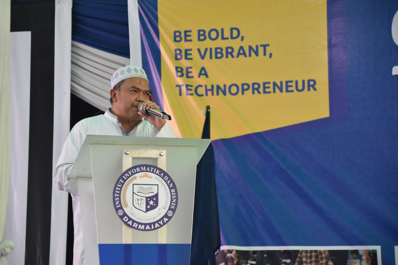 Tutup Ories 2019 IIB Darmajaya, Rektor Pesan Mahasiswa Tidak Lakukan Hal Negatif Tutup Ories 2019 IIB Darmajaya, Rektor Pesan Mahasiswa Tidak Lakukan Hal Negatif