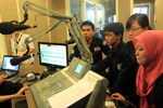 UKM DCFC KUNJUNGI OZ RADIO BANDUNG, BINUS, DAN ANTV UKM DCFC KUNJUNGI OZ RADIO BANDUNG, BINUS, DAN ANTV